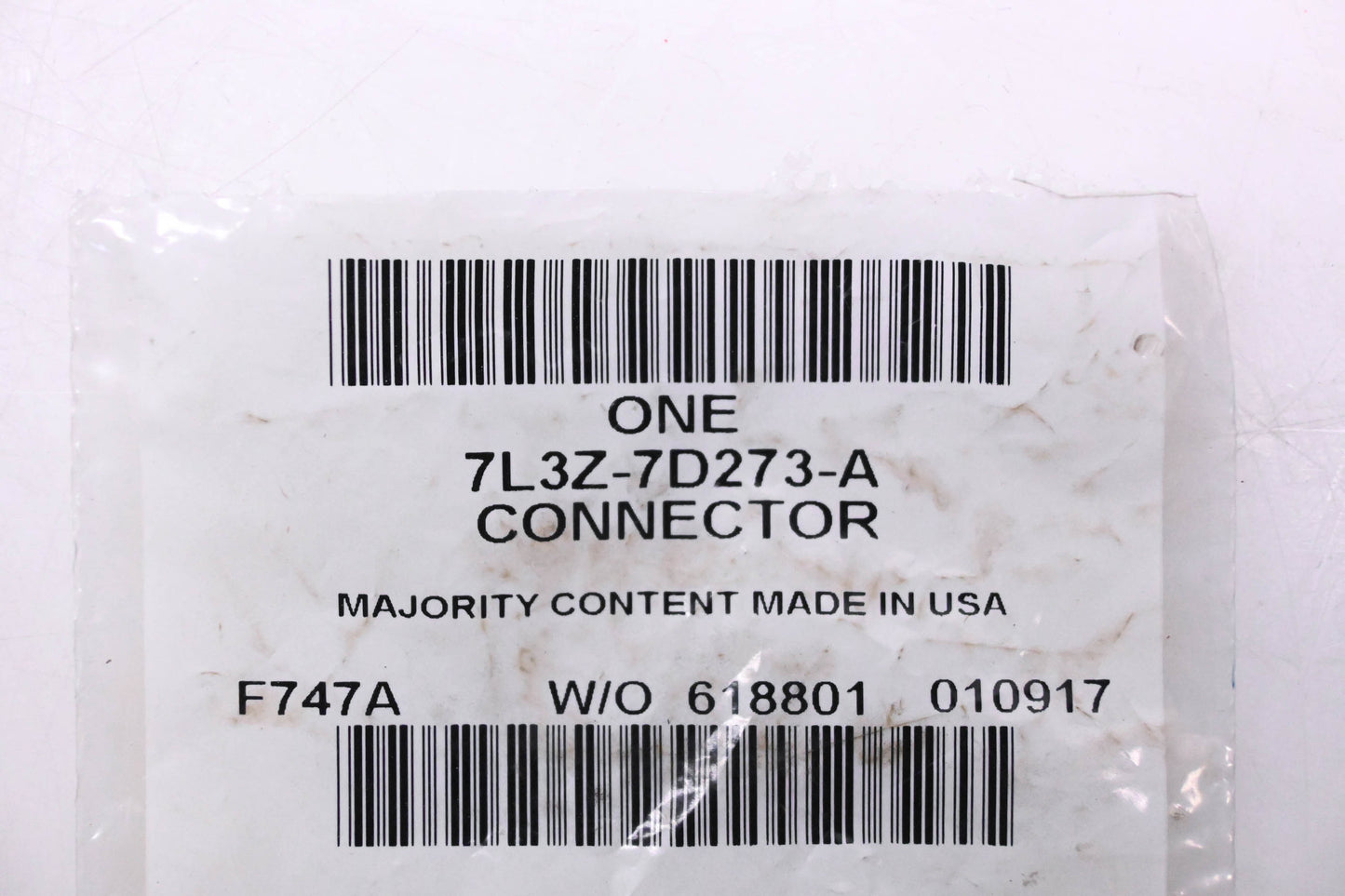New OEM Ford 7L3Z-7D273-A Connector NOS