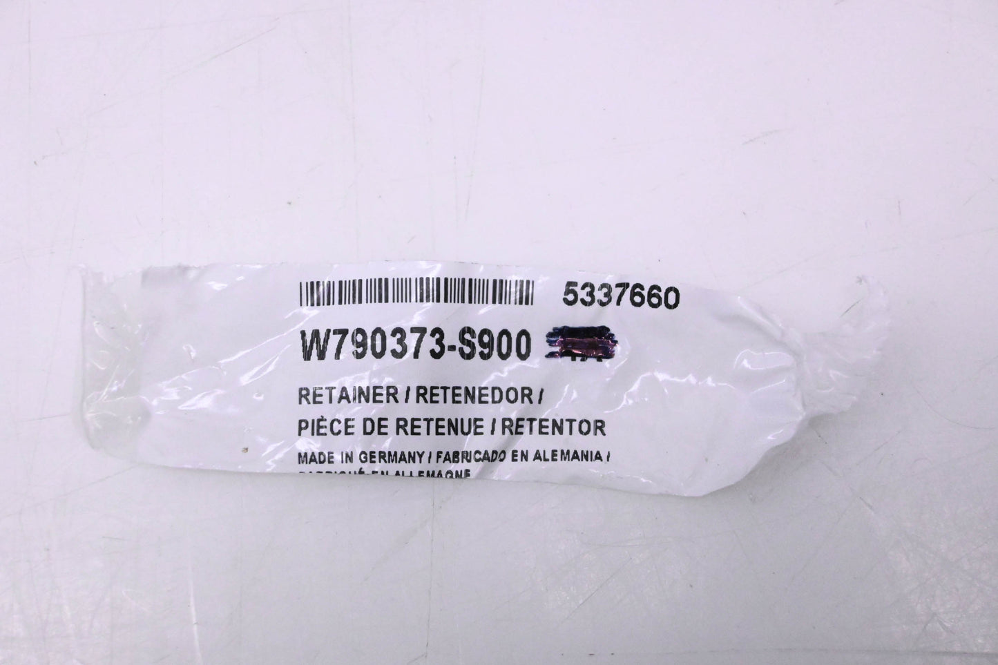 New OEM Ford W790373-S900, 5337660 Body Deflector Retainer NOS
