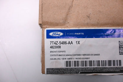New OEM Ford 7T4Z-5486-AA, 4823008 Stabilizer Bar Bracket NOS