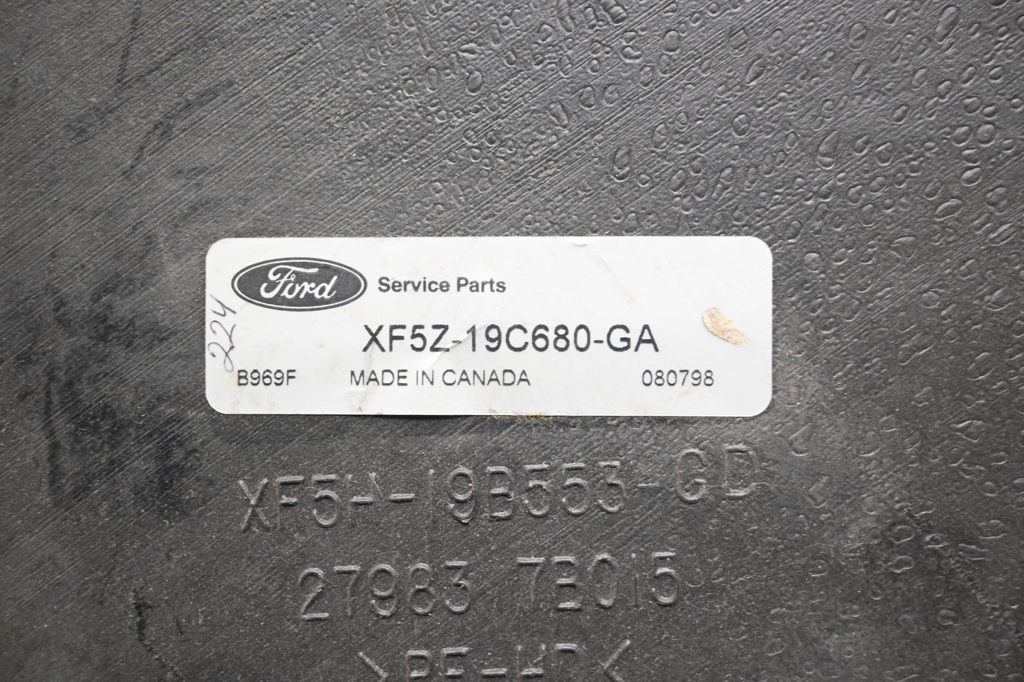 New OEM Ford XF5Z-19C680-GA, XF5H-19B553-GD Heater Duct NOS