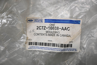 New OEM Ford 2C7Z-16038-AAC, YC35-16A074-A Fender Flare NOS