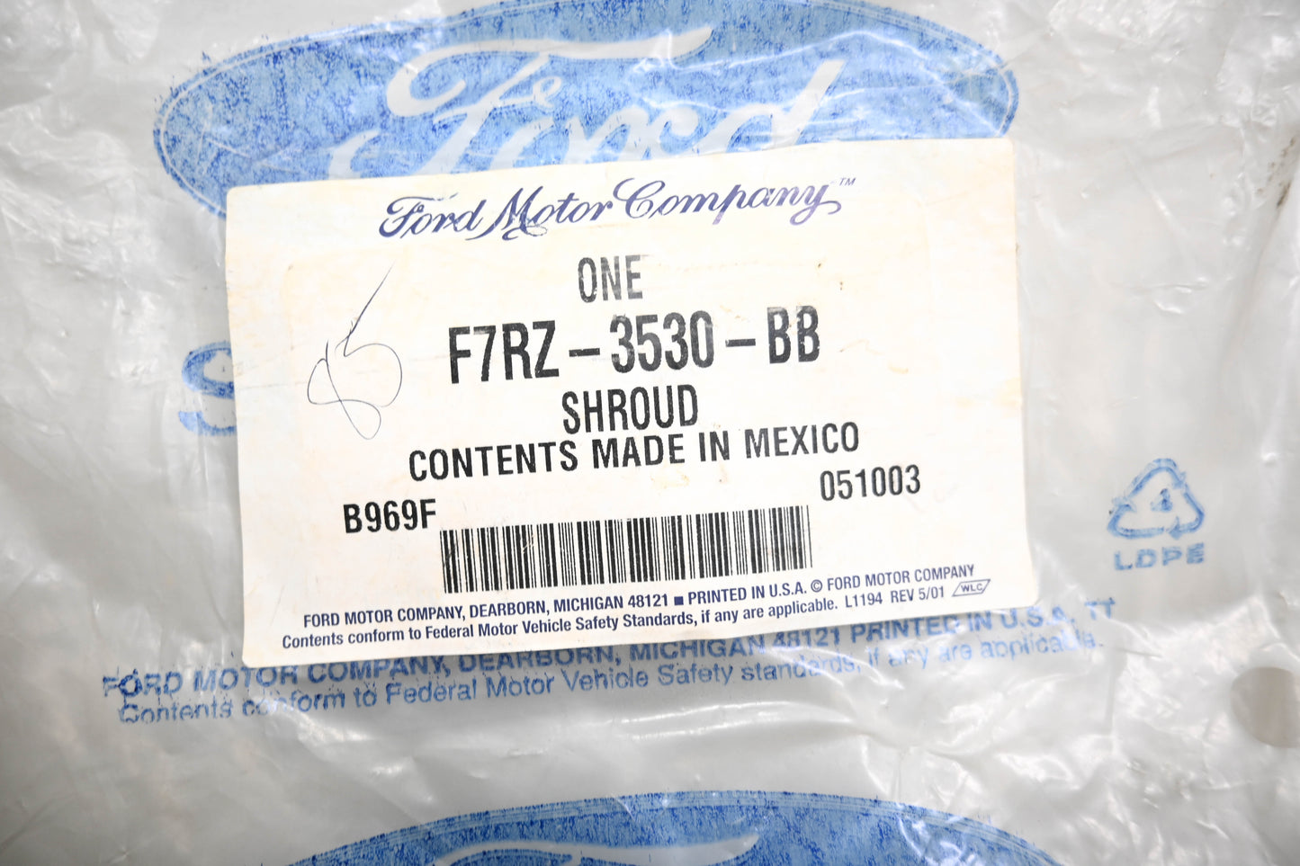 New OEM Ford F7RZ-3530-BB, 97BB-3530-BBW Steering Column Shroud NOS