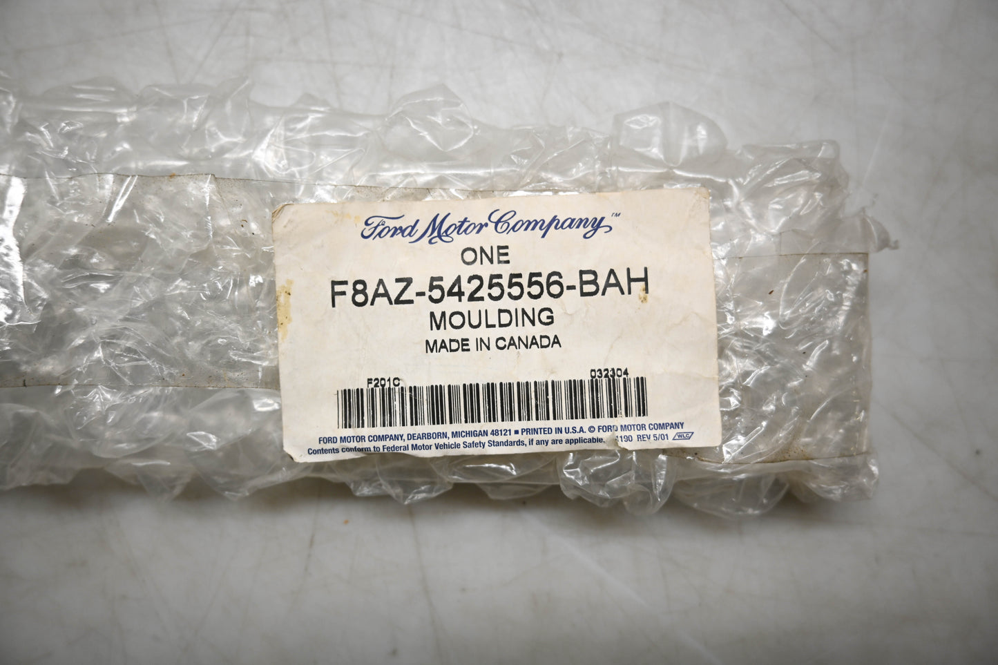 New OEM Ford F8AZ-5425556-BAH Moulding NOS