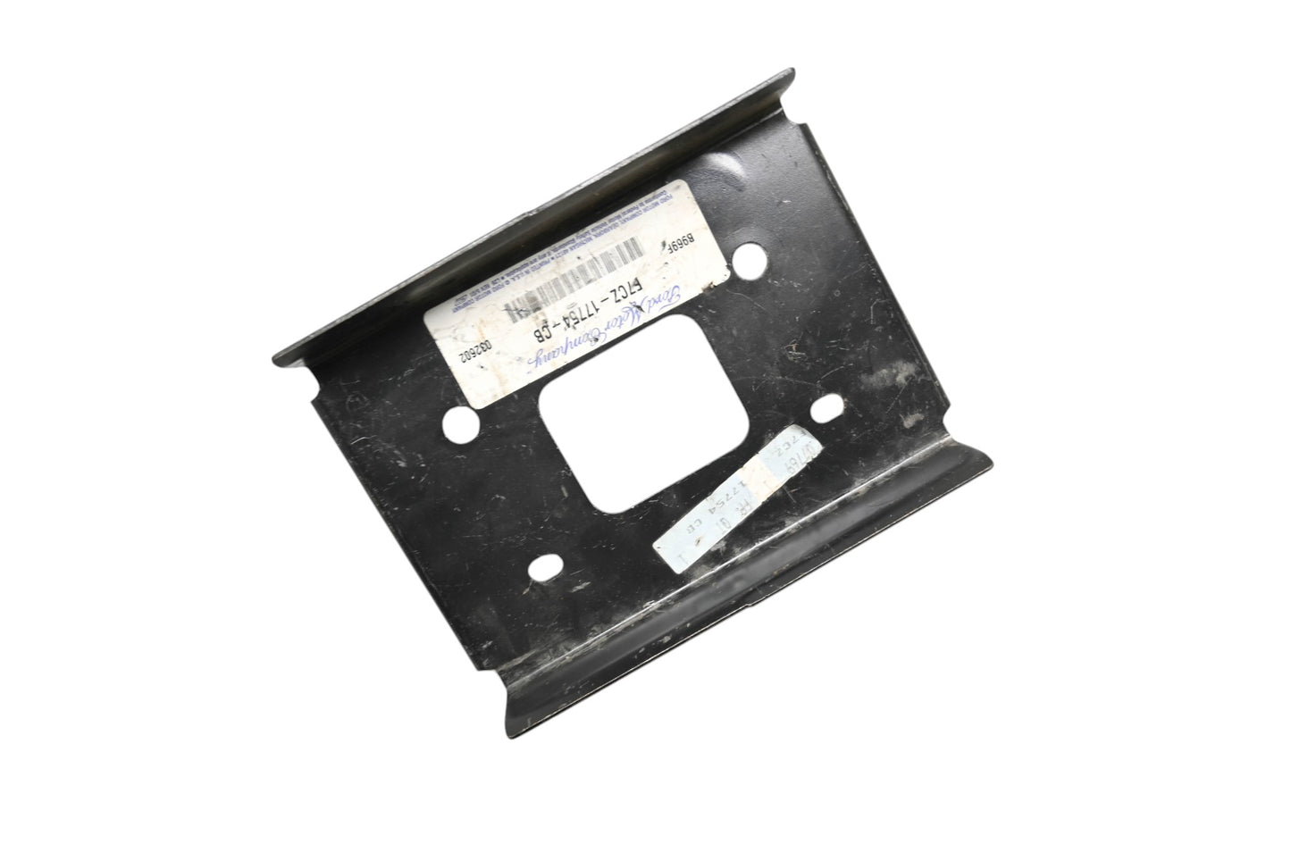 New OEM Ford F7CZ-17754-CB Front Bumper Support Bracket NOS