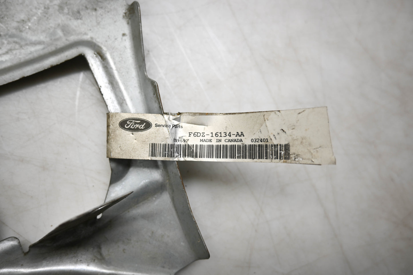 New OEM Ford F6DZ-16134-AA Bracket NOS