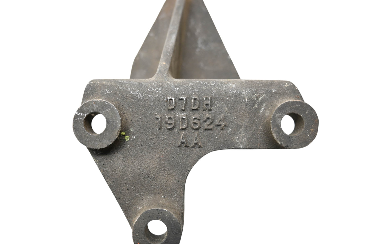 New OEM Ford D7DH-19D624-AA A/C Compressor Bracket NOS