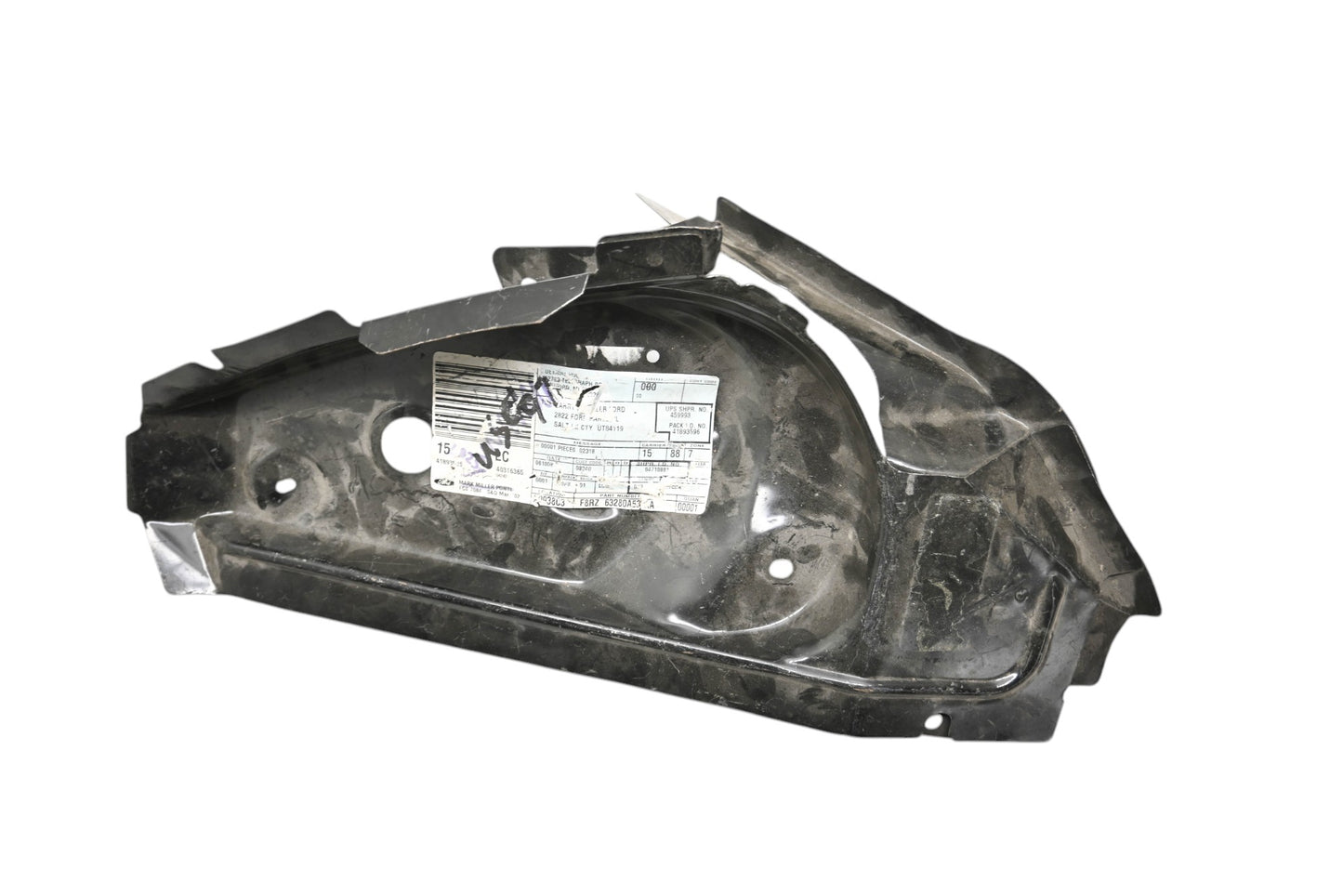 New OEM Ford F8RZ-63280A53-A, 98BG-C41C55-AG Quarter Panel Bracket NOS