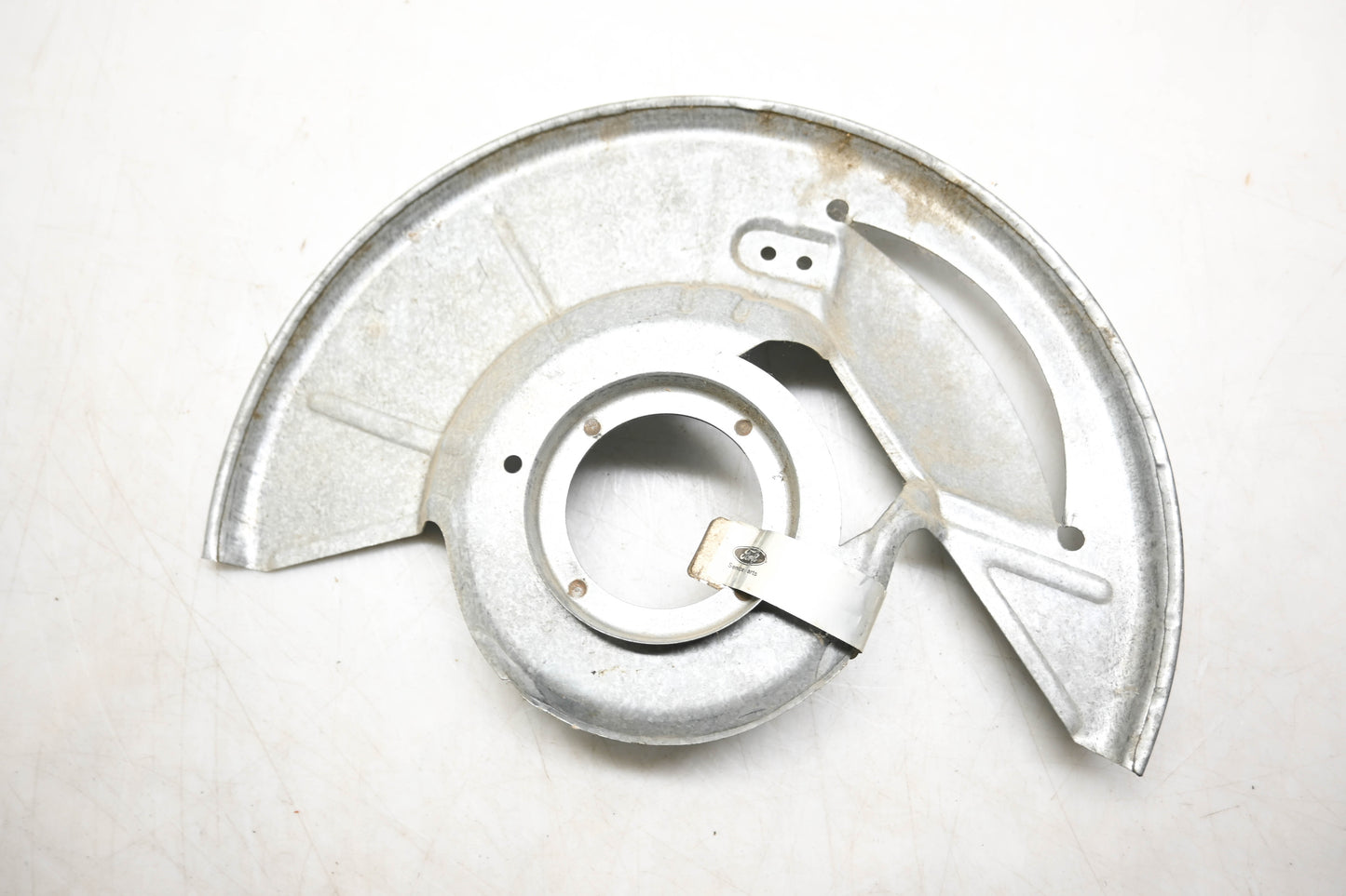 New OEM Ford F5TZ-2K005-C, F5TA-2K005-DC Brake Back Plate NOS