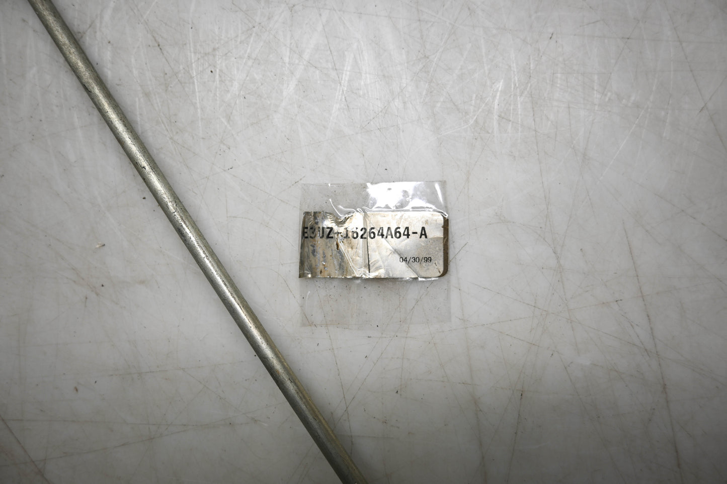 New OEM Ford E3UZ-16264A64-A Actuating Rod NOS