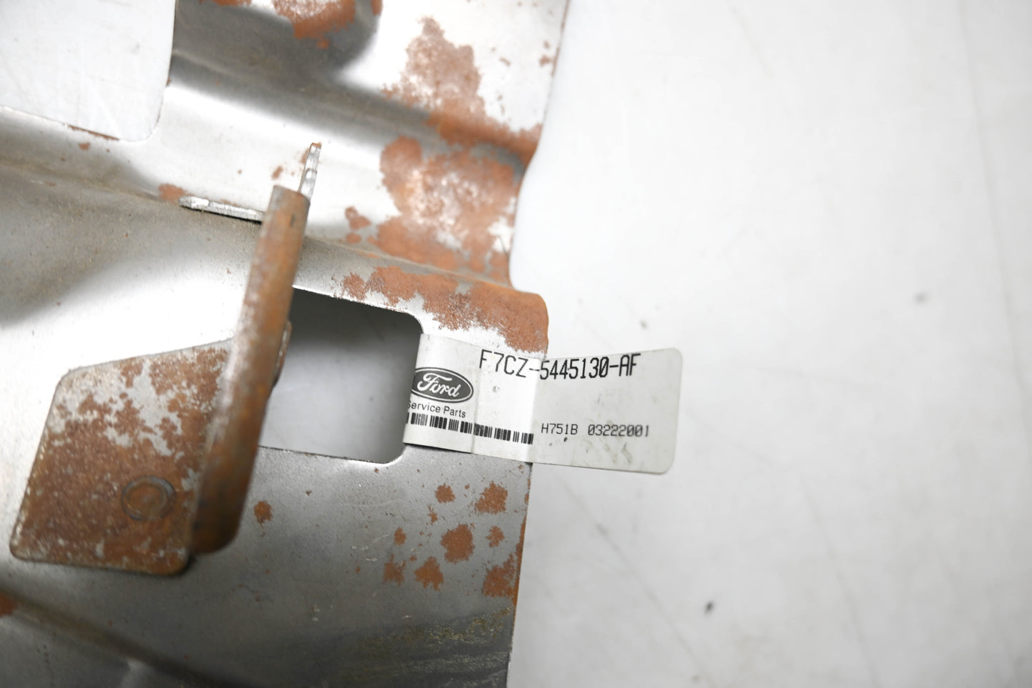 New OEM Ford F7CZ-5445130-AF Trough NOS