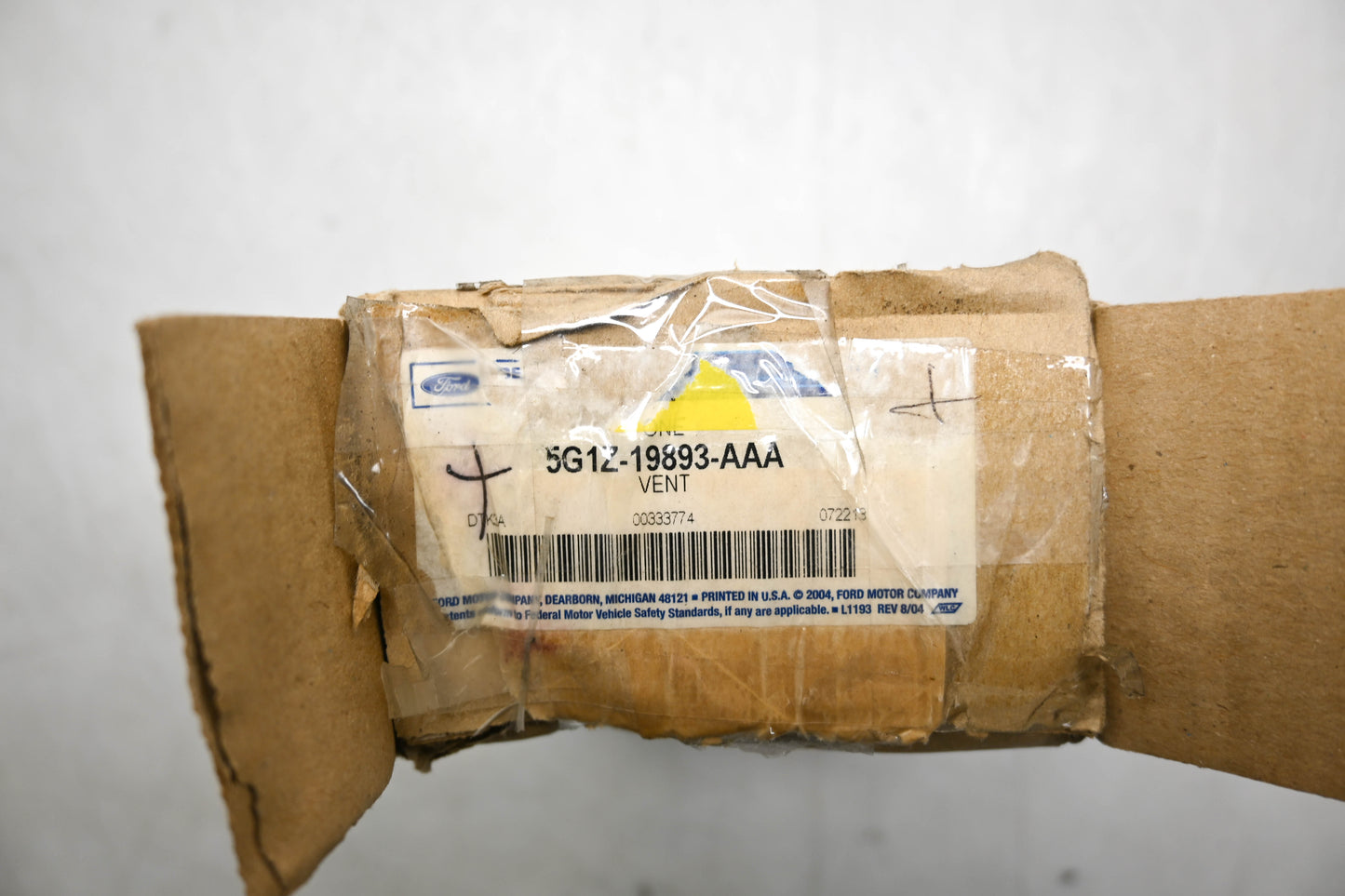 New OEM Ford 5G1Z-19893-AAA Interior Vent NOS