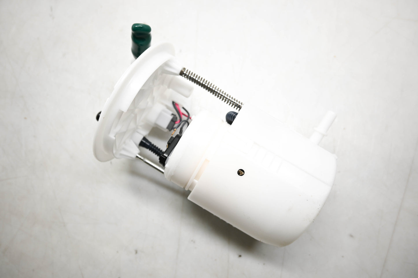 New OEM Motorcraft PFB-106, DA8Z-9A407-A, DA83-9A407-AA Fuel Pump Assembly NOS