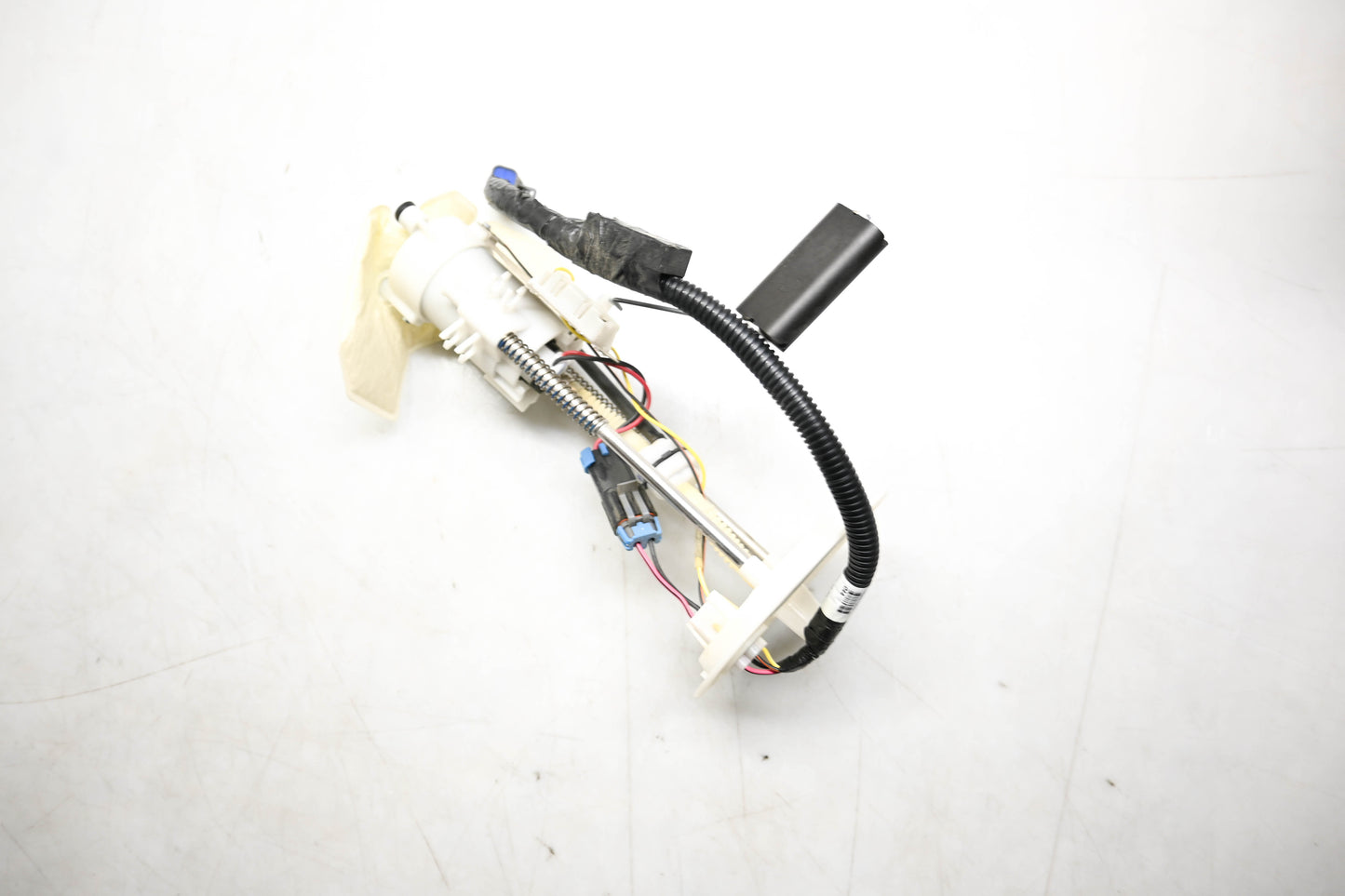 New OEM Motorcraft PFS-400, 5L2Z-9H307-C, 5L2U-9H307-AA Fuel Pump Assembly NOS
