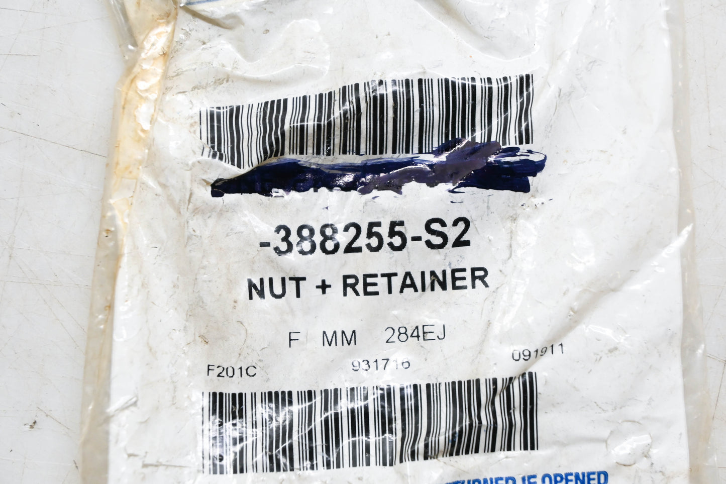 New OEM Ford 388255-S2 7/16-14 U Lock Retainer & Nut NOS