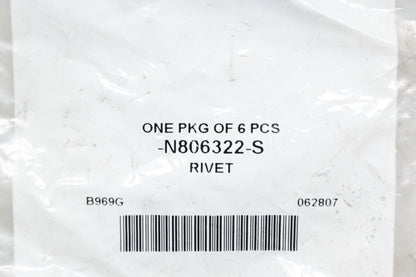 New OEM Ford N806322-S Push Pin Trim Rivets Qty 6 NOS