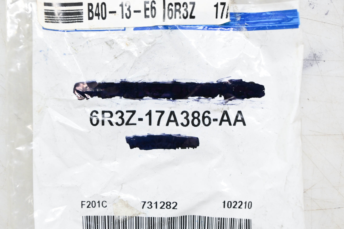 New OEM Ford 6R3Z-17A386-AA License Plate Screw NOS
