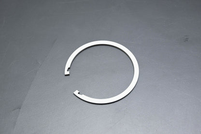 New OEM Ford XS7Z-7H074-AA Transmission Servo Cover Snap Ring NOS