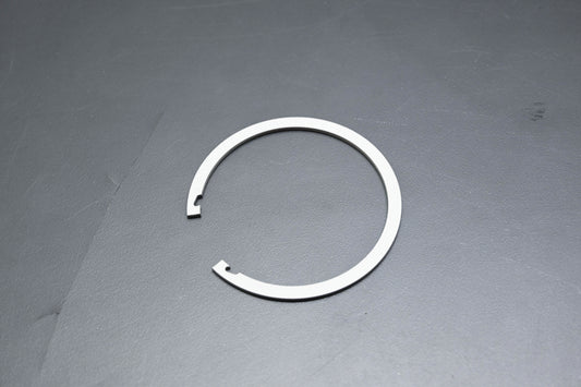 New OEM Ford XS7Z-7H074-AA Transmission Servo Cover Snap Ring NOS