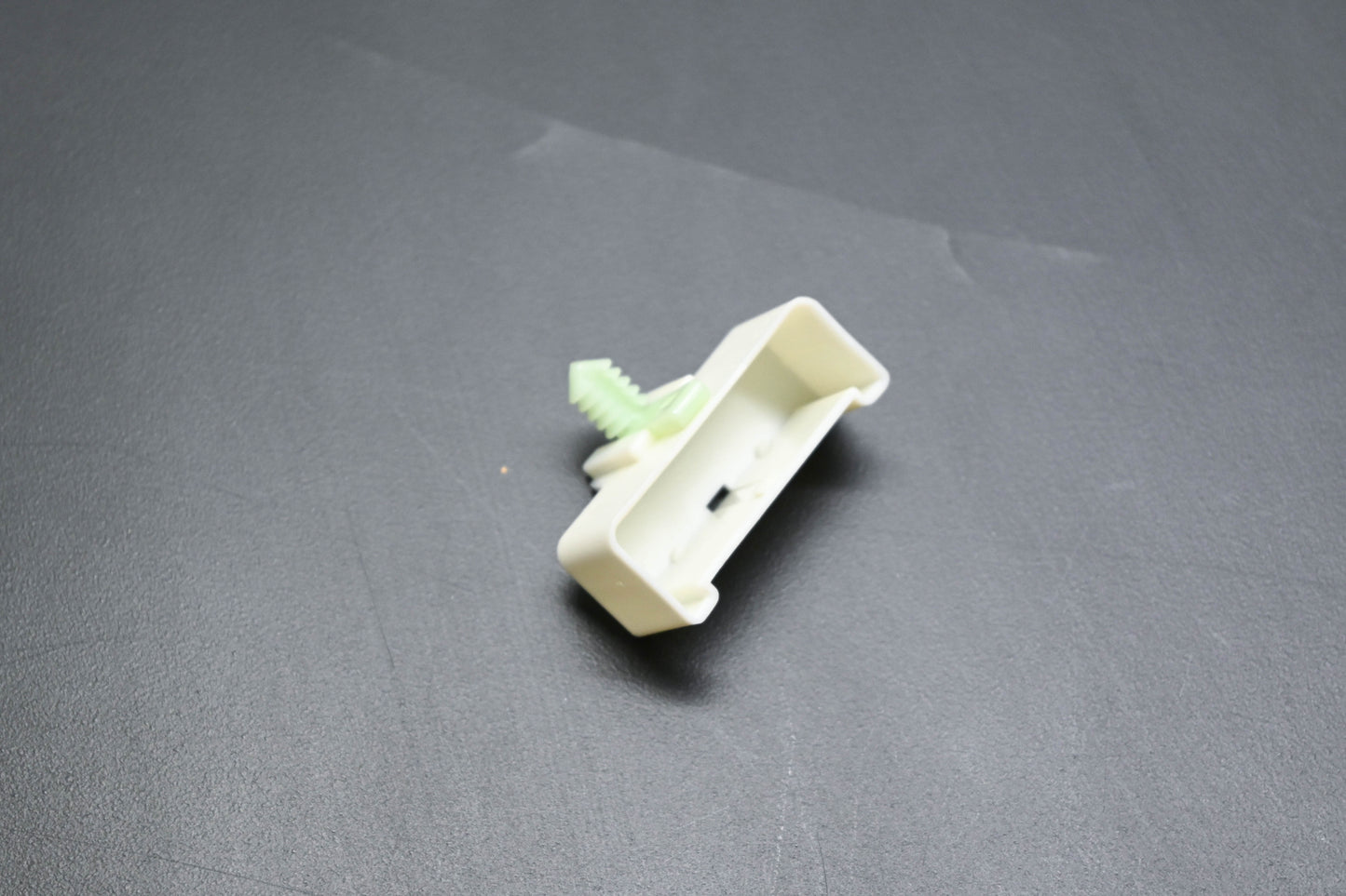 New OEM Ford F75Z-14A003-BA Relay Cover NOS