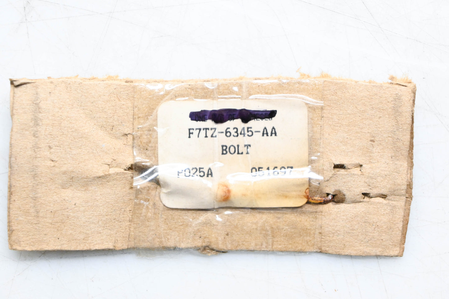 New OEM Ford F7TZ-6345-AA Main Bearing Cap Bolt NOS