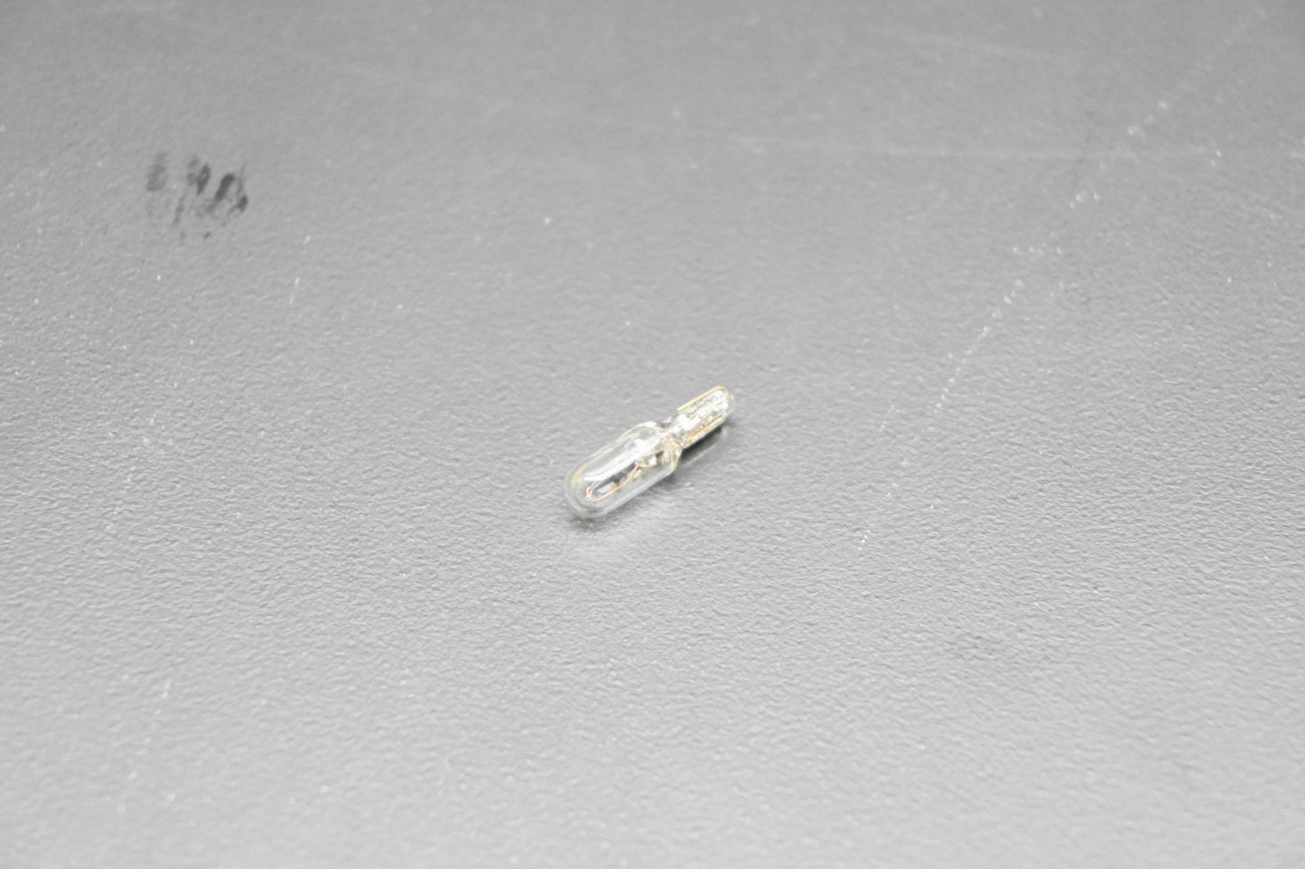 New OEM Ford 8L8Z-13466-A Bulb NOS