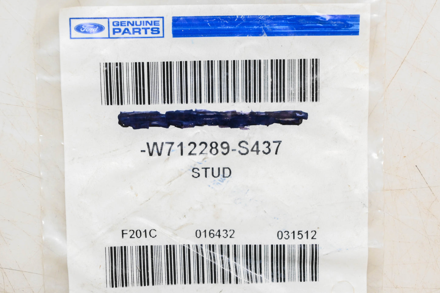 New OEM Ford W712289-S437 Stud NOS
