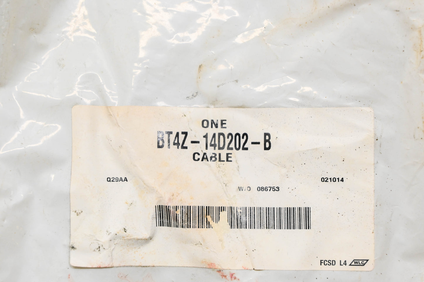 New OEM Ford BT4Z-14D202-B, BT4T-14D202-BC Center Console USB Wire Cable NOS