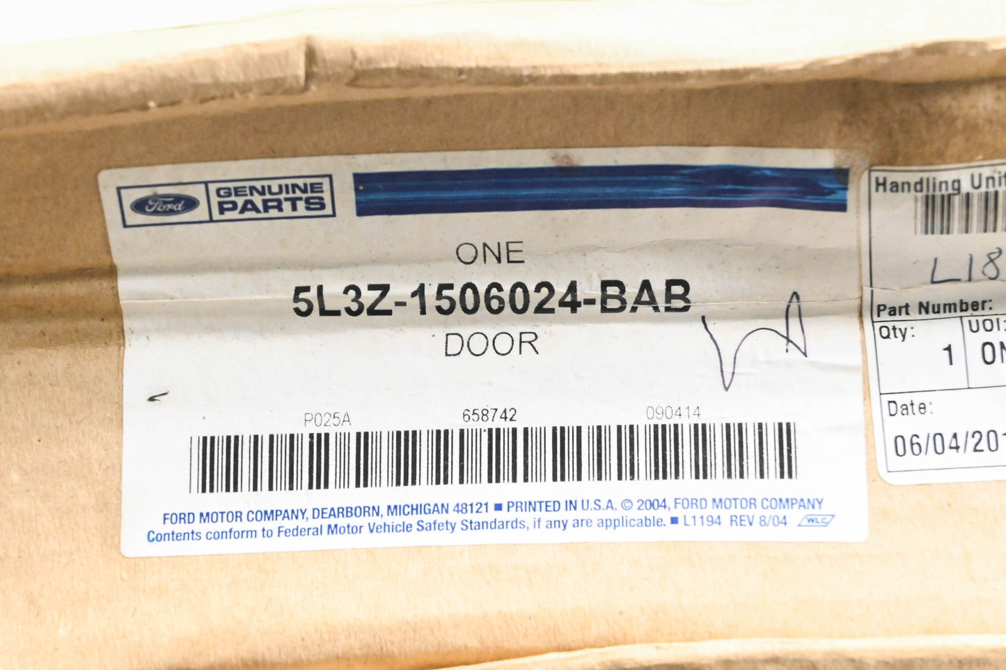 New OEM Ford 5L3Z-1506024-BAB F-150 Center Console Arm Rest Lid NOS