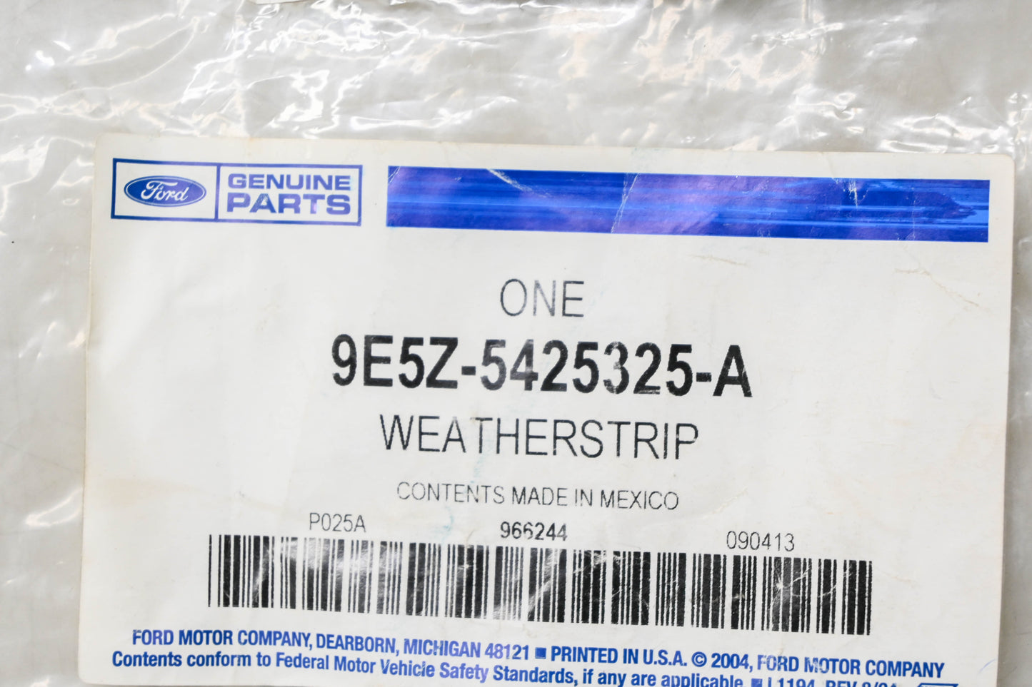 New OEM Ford 9E5Z-5425325-A Driver's Side Door Weatherstrip NOS