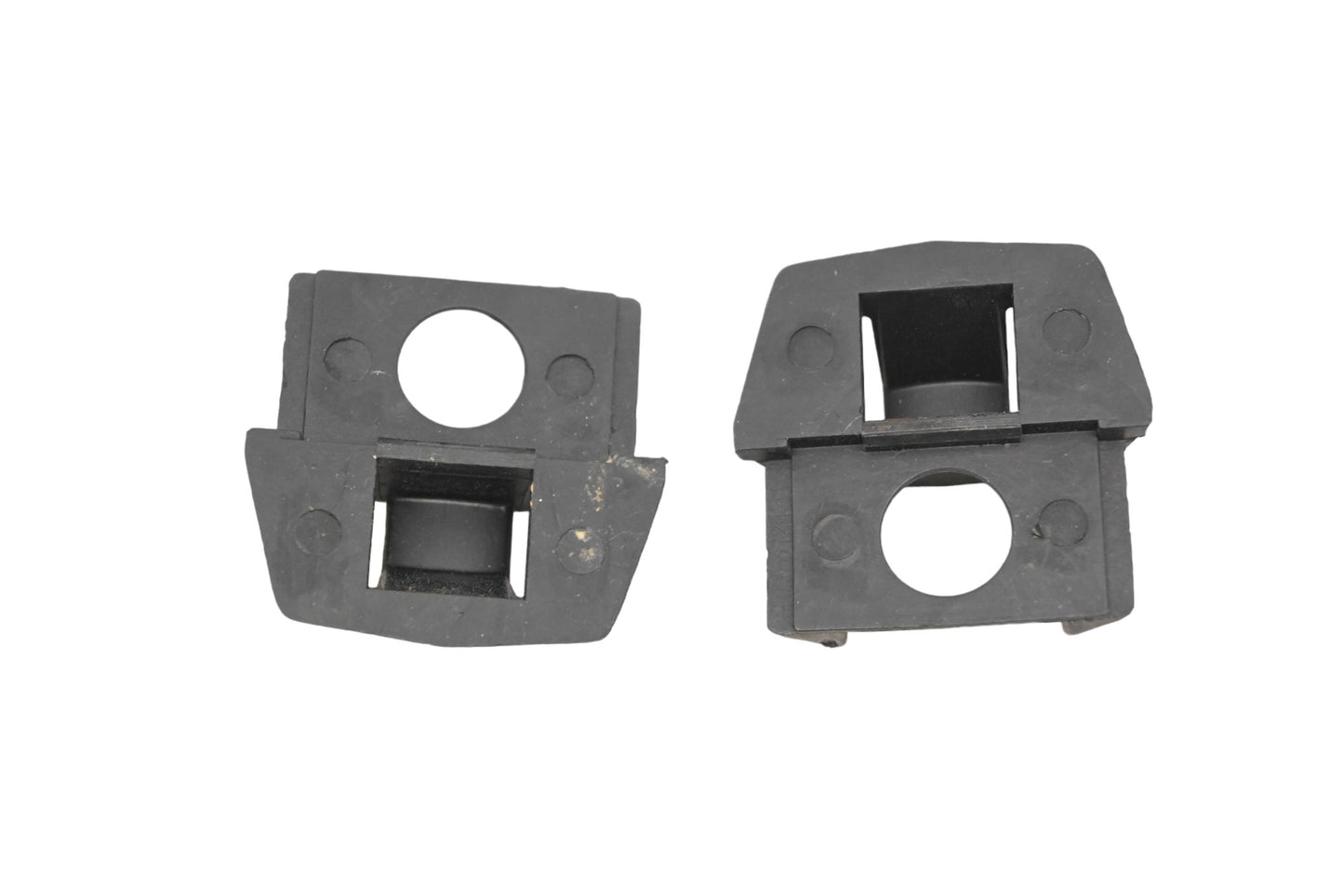 New OEM Ford E5ZZ-6655182-A Caps Qty 2 NOS