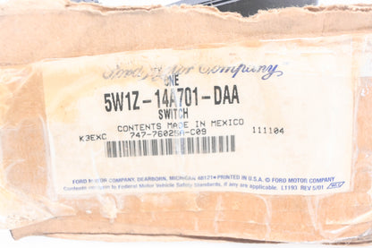 New OEM Ford 5W1Z-14A701-DAA, 5W1T-14B709-DAW Front Left Power Seat Control Switch NOS