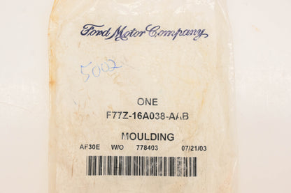 New OEM Ford F77Z-16A038-AAB Front Right Fender Molding NOS