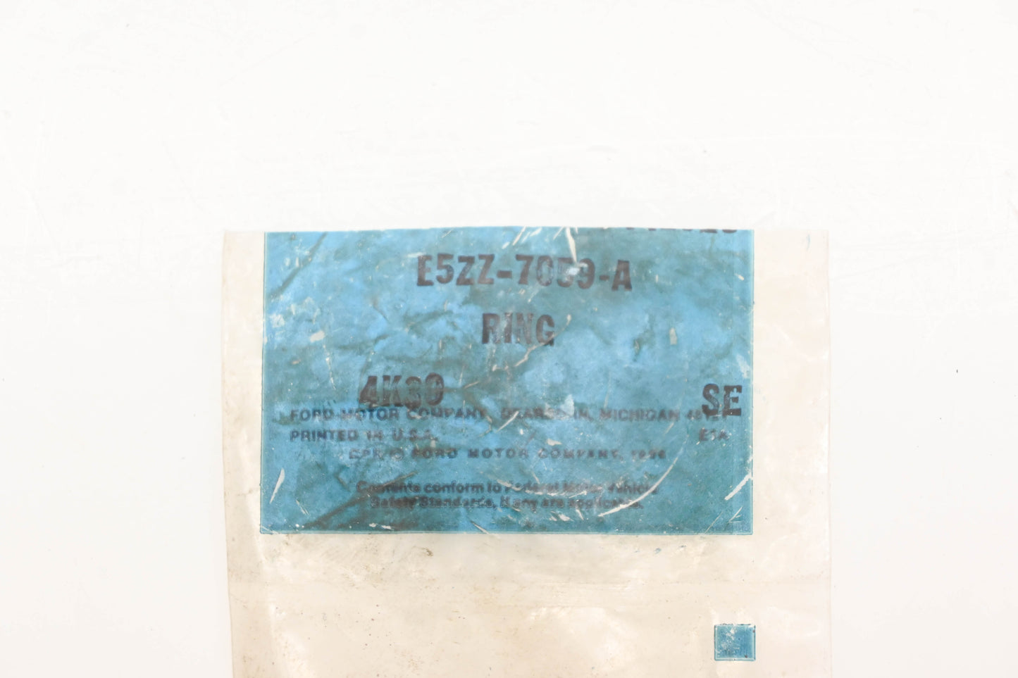 New OEM Ford E5ZZ-7059-A Retaining Ring NOS