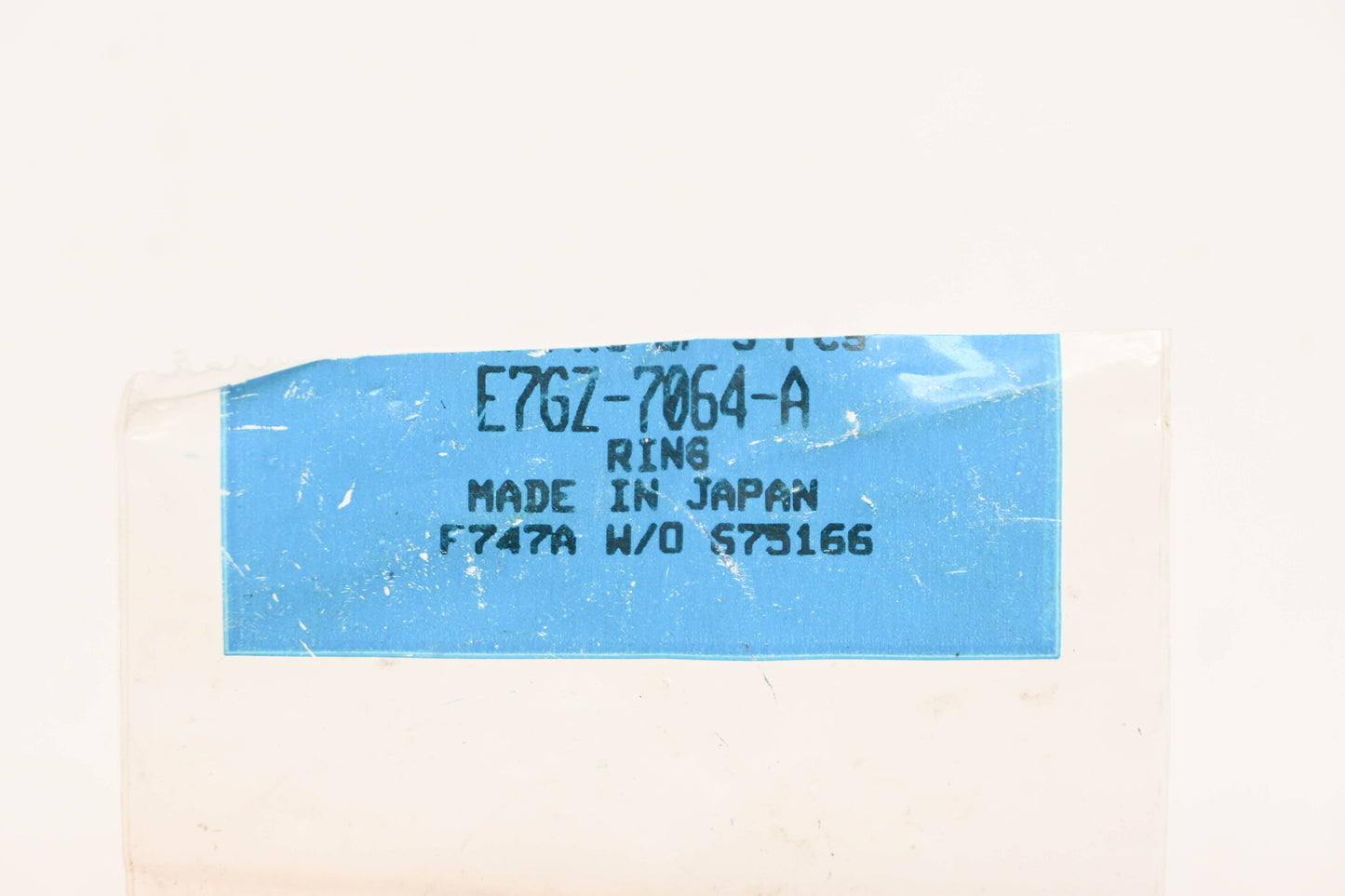 New OEM Ford E7GZ-7064-A Snap Ring NOS