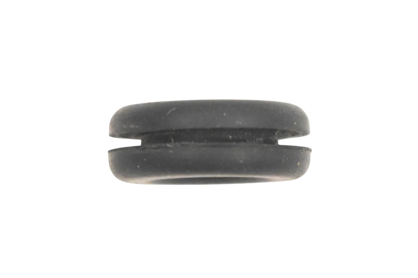 New OEM Honda 83551-MB9-000 Grommet NOS