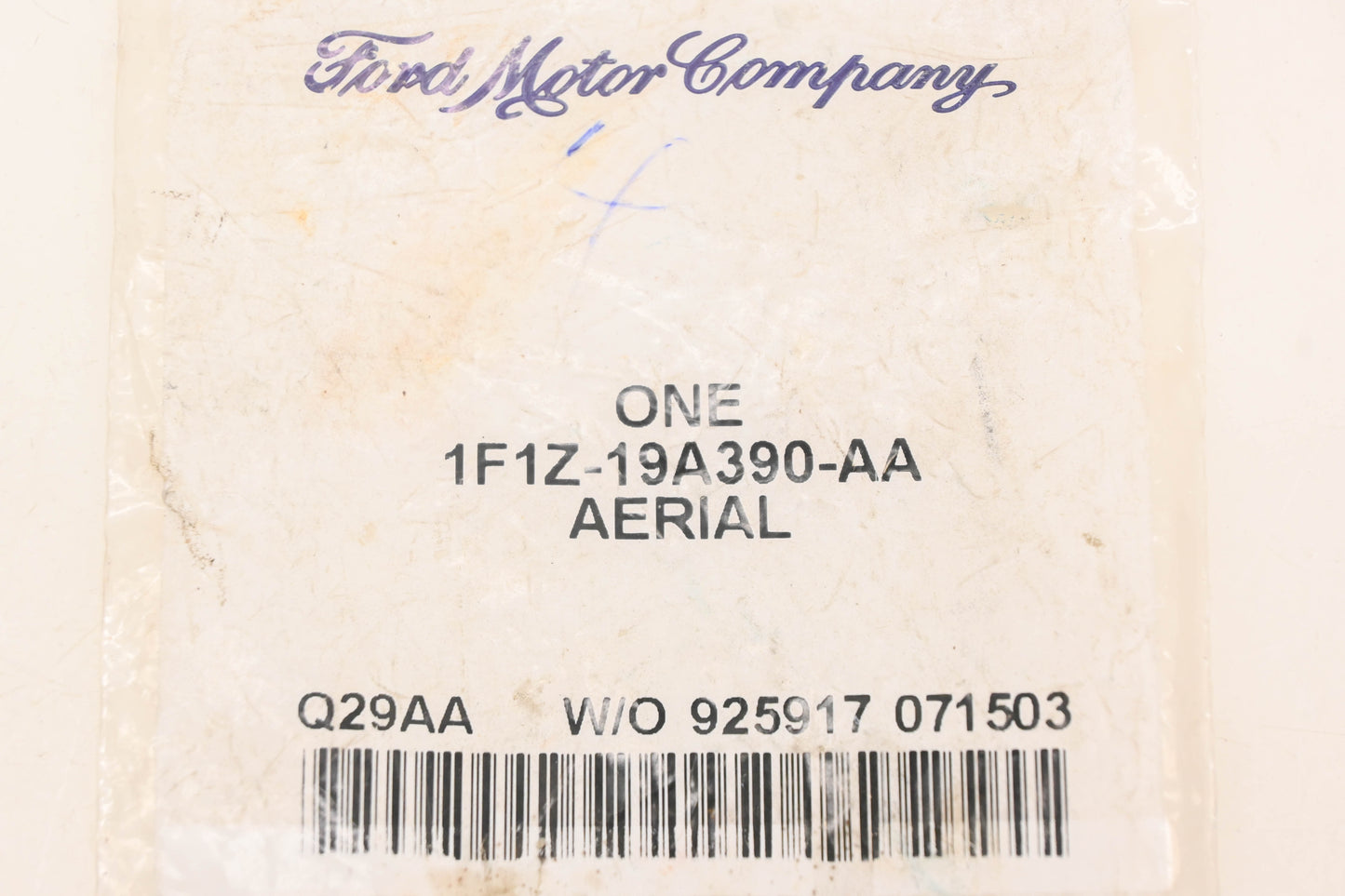 New OEM Ford 1F1Z-19A390-AA Aerial Antenna NOS