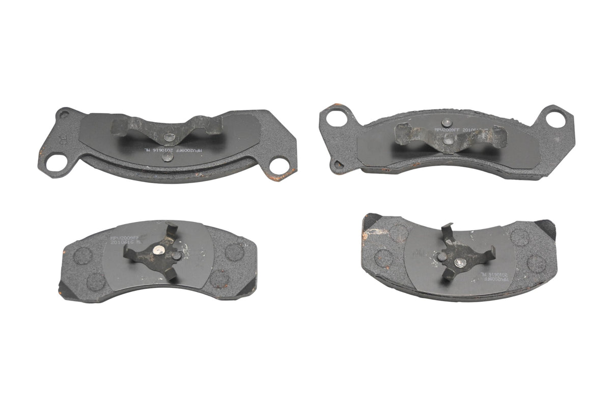 New OEM Motorcraft BR-29B, 1U2Z-2V001-DA, D199 Brake Pad Kit NOS