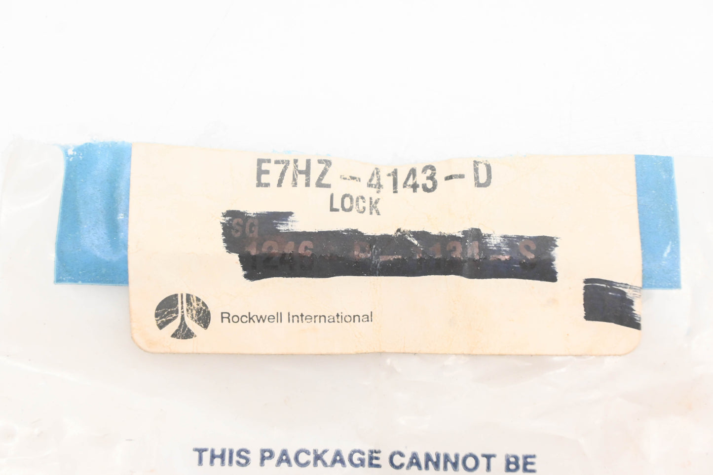 New OEM Ford E7HZ-4143-D Lock Pin NOS