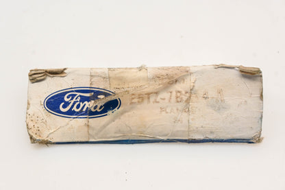 New OEM Ford E5TZ-7B214-A Transfer Case Yoke Flange NOS