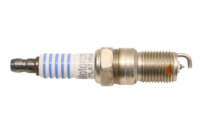 New OEM Motorcraft SP443, AGSF22FSM, SP-443 Platinum Spark Plug NOS