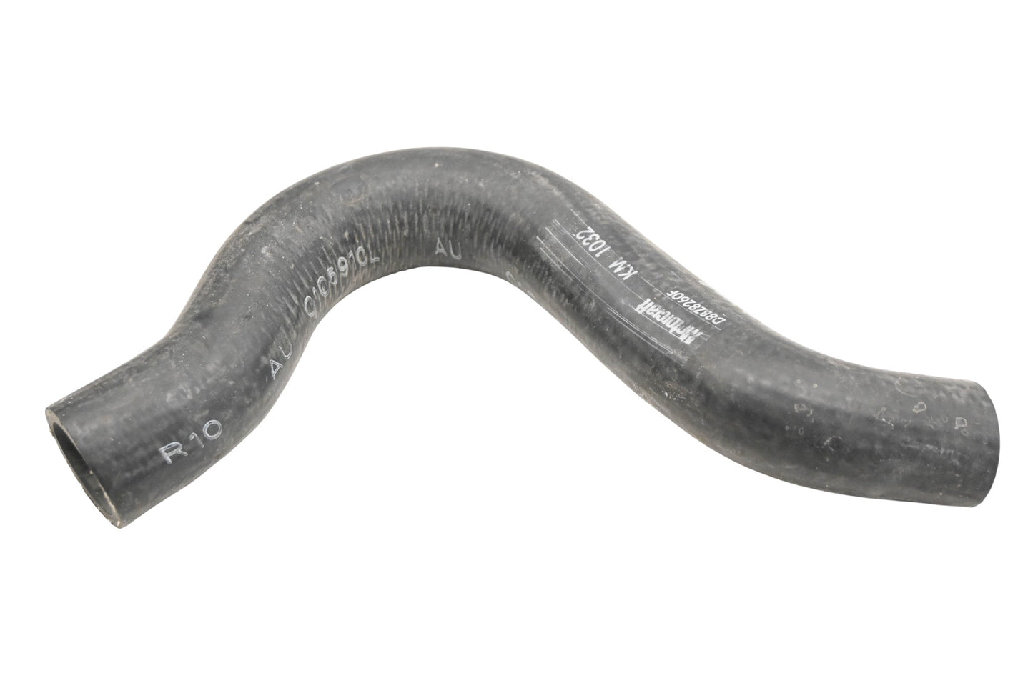New OEM Motorcraft KM-1032, D8BZ-8260-F, KM1032 Radiator Coolant Hose NOS