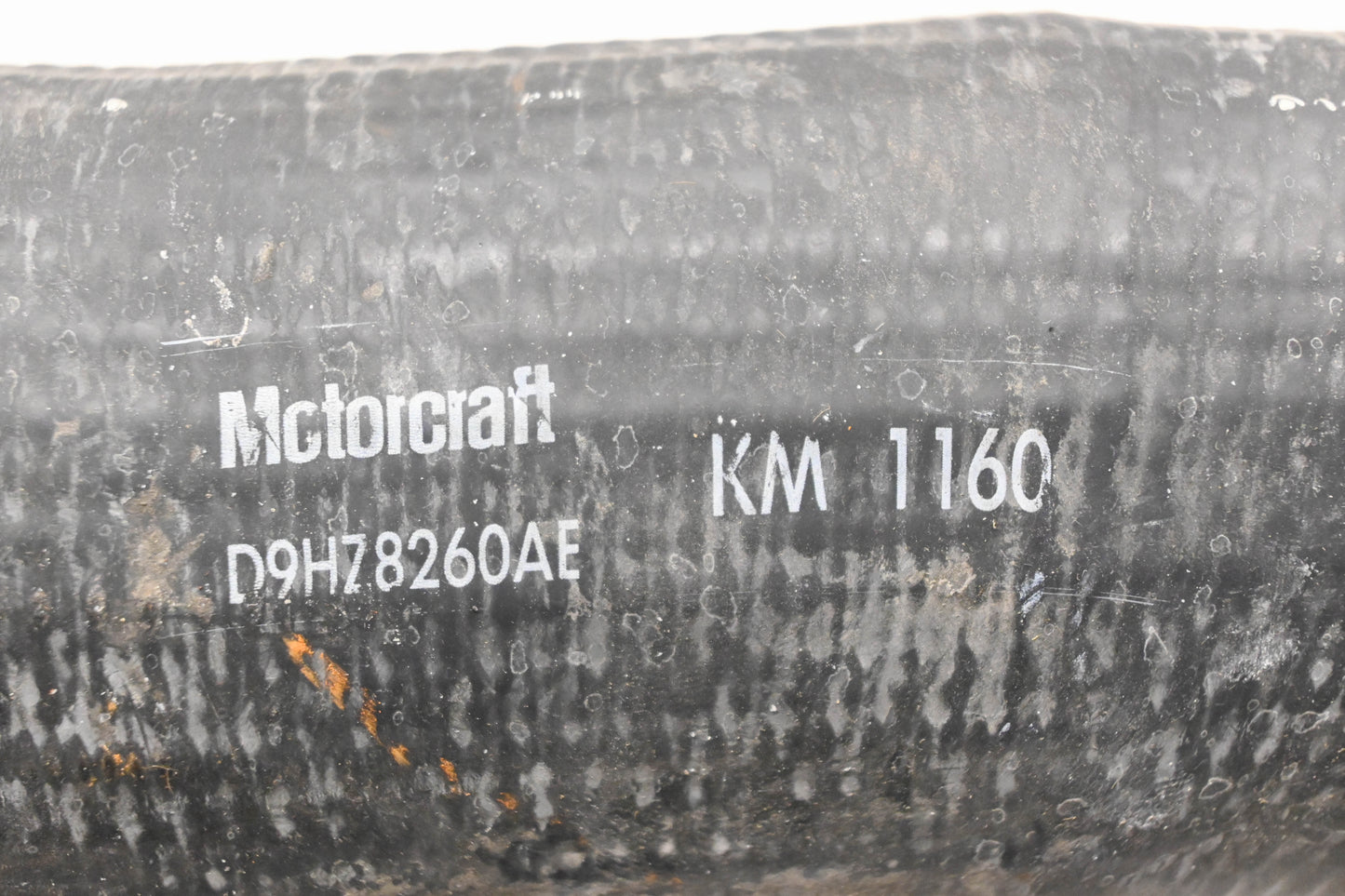 New OEM Motorcraft KM-1160, D9HZ-8260-AE, KM1160 Radiator Coolant Hose NOS