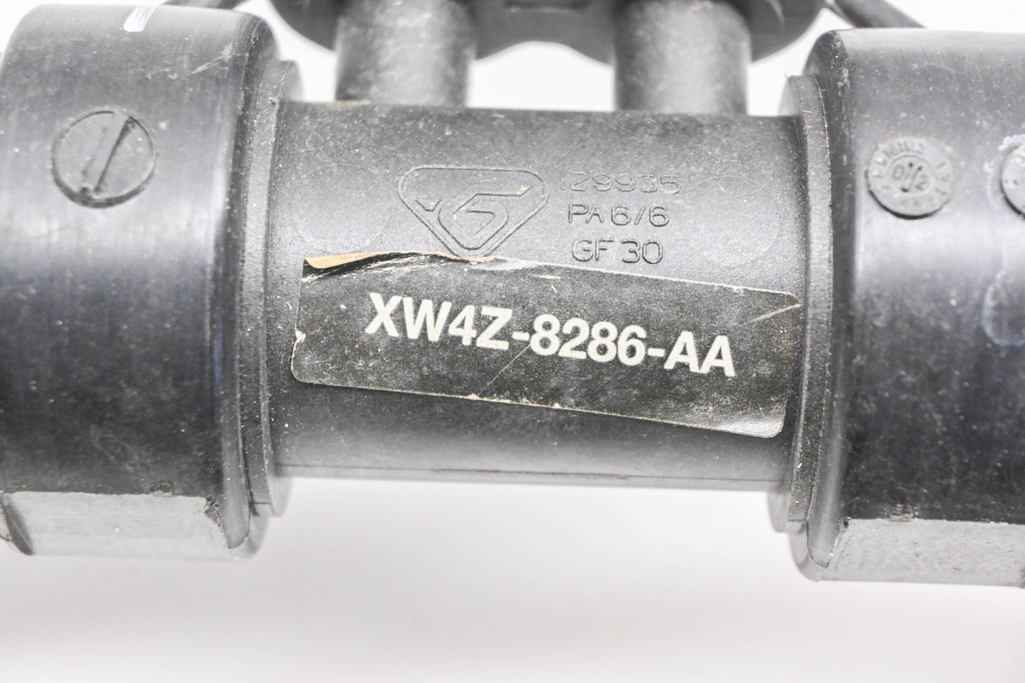 New OEM Ford XW4Z-8286-AA Radiator Hose Assembly NOS