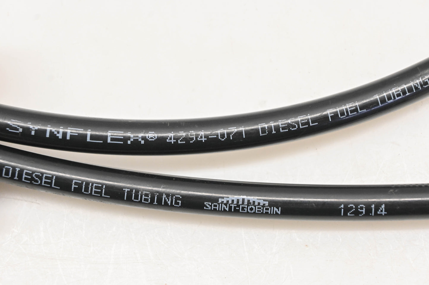 Saint Gobain 4294-071, 12914 Synflex Diesel Fuel Tubing Assembly 64" NOS