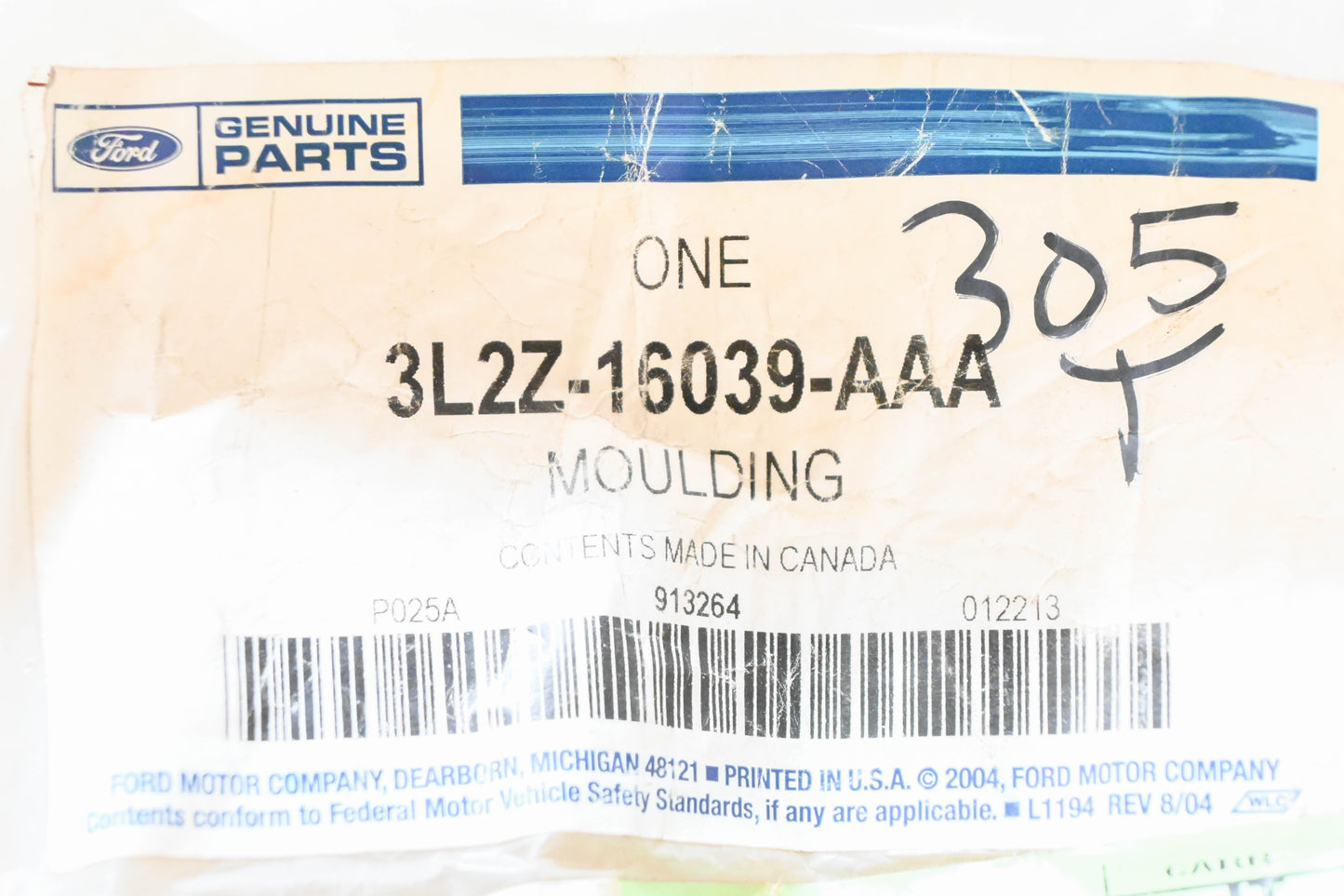 New OEM Ford 3L2Z-16039-AAA Front Left Fender Molding Panel NOS