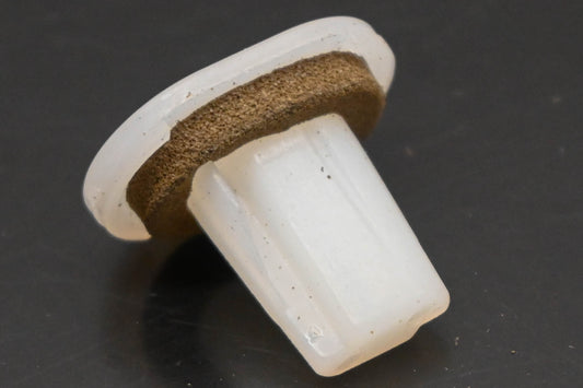 New OEM Ford F7CZ-13S404-CA Grommet Nut NOS