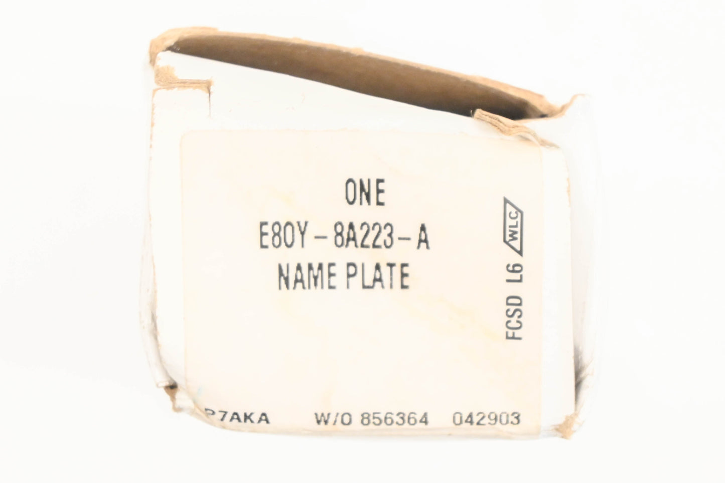 New OEM Ford E8OY-8A223-A Lincoln Nameplate Badge NOS