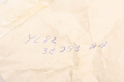 New OEM Ford YL8Z-3C293-AA Bolt NOS