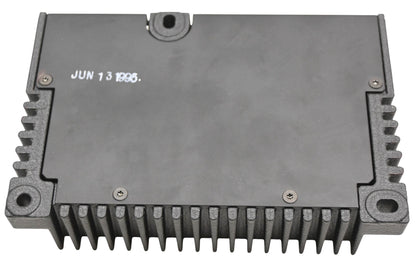 New OEM Ford F58Z-18B849-A, F58F-18C807-AB Amplifier NOS