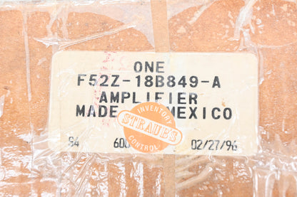 New OEM Ford F52Z-18B849-A, F52F-18C808-AA Amplifier NOS